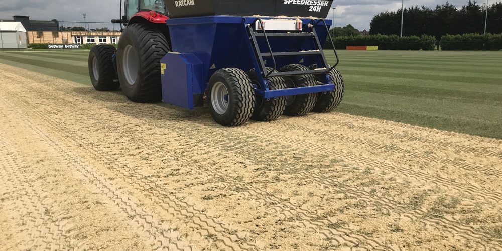 PITCH-RENOVATIONS